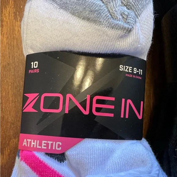 Women's Athletic Socks - Black, White, Gray - Picture 4 of 7